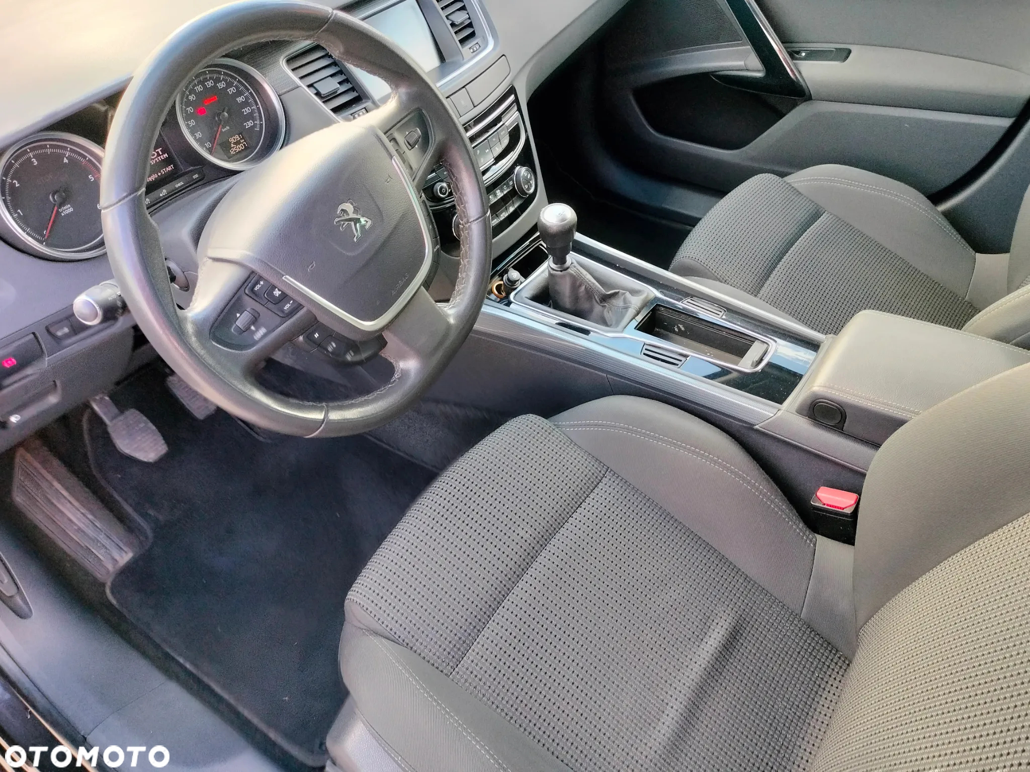 Peugeot 508 1.6 BlueHDi Allure S&S - 12