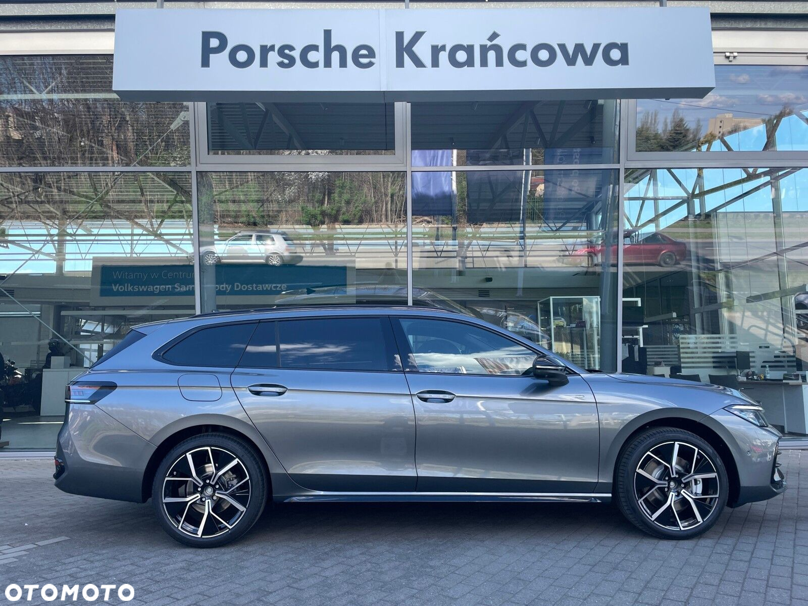 Volkswagen Passat - 9