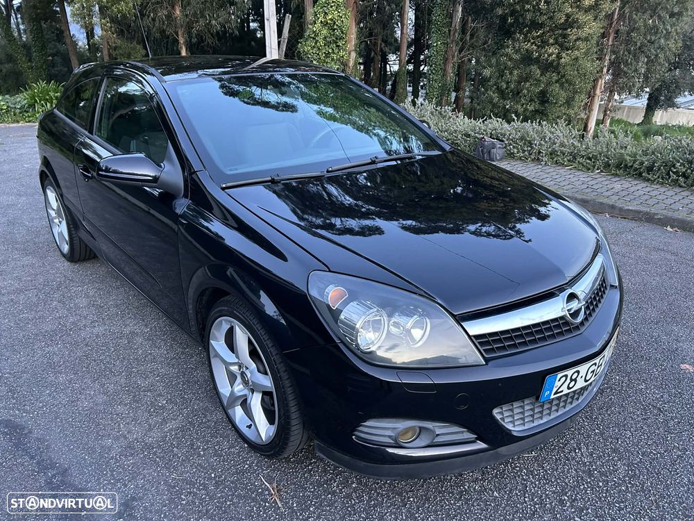 Opel Astra GTC 1.7 CDTI - 2