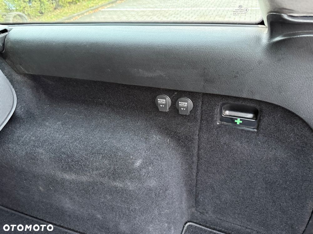 Volkswagen Passat 1.9 TDI Comfortline - 14