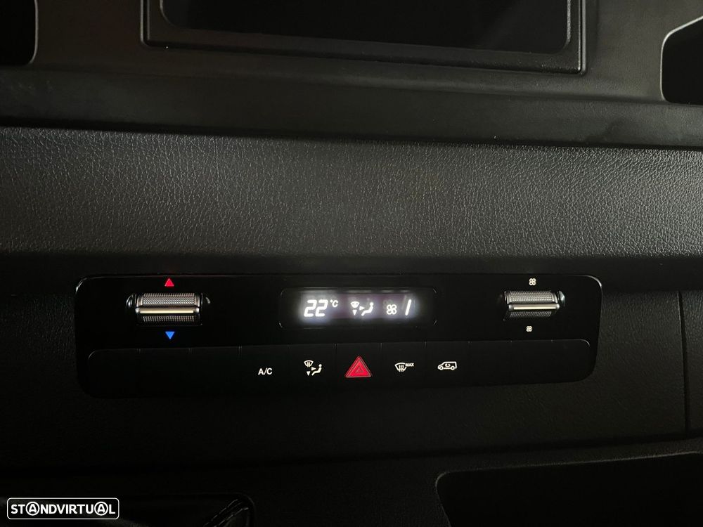 Mercedes-Benz Sprinter 215 CDI RWD L1 - 11