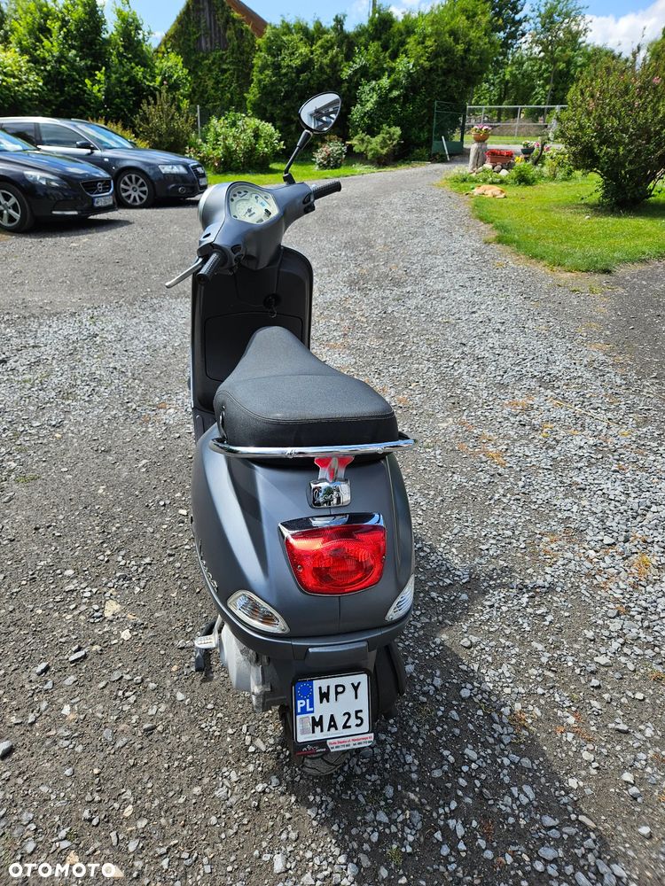 Piaggio Vespa - 5
