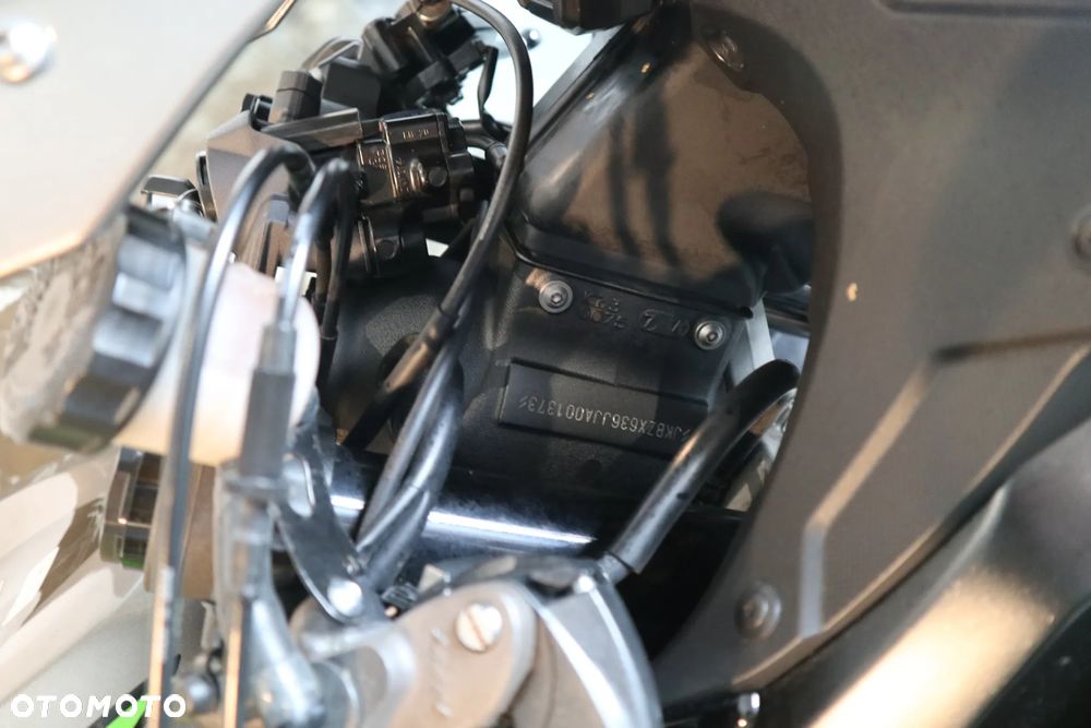 Kawasaki Ninja - 6