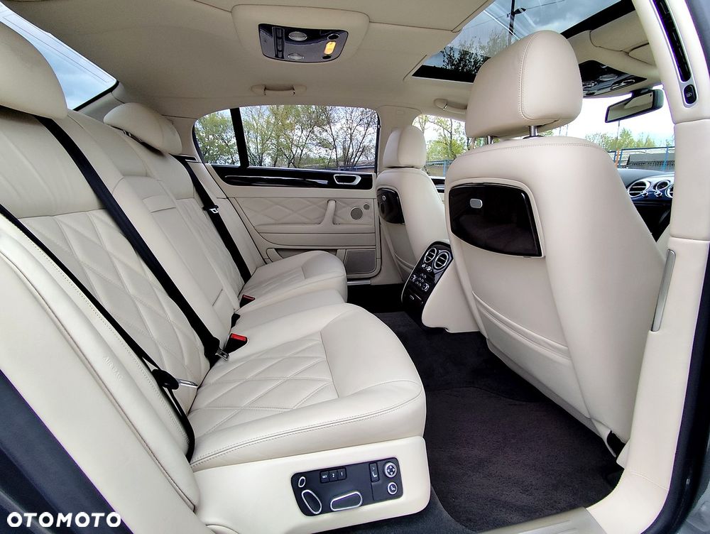 Bentley Flying Spur Speed - 9