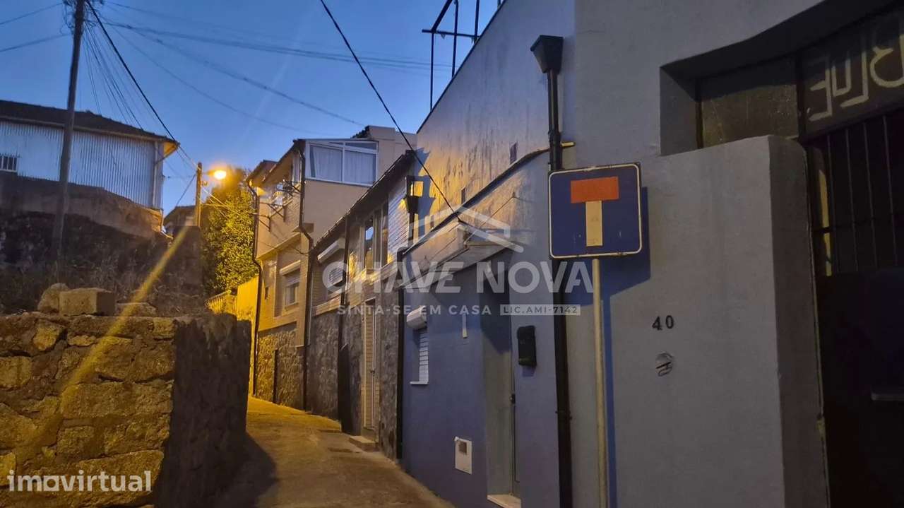 Moradia para Recuperar - Candal - Grande imagem: 4/10