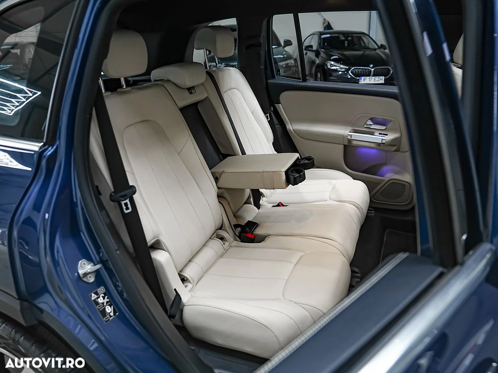Mercedes-Benz GLB 200 7G-DCT Style - 11