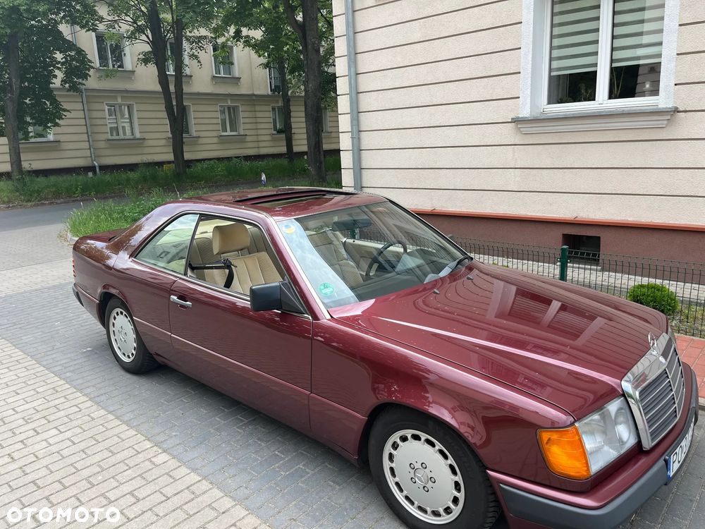 Mercedes-Benz W124 (1984-1993) - 17