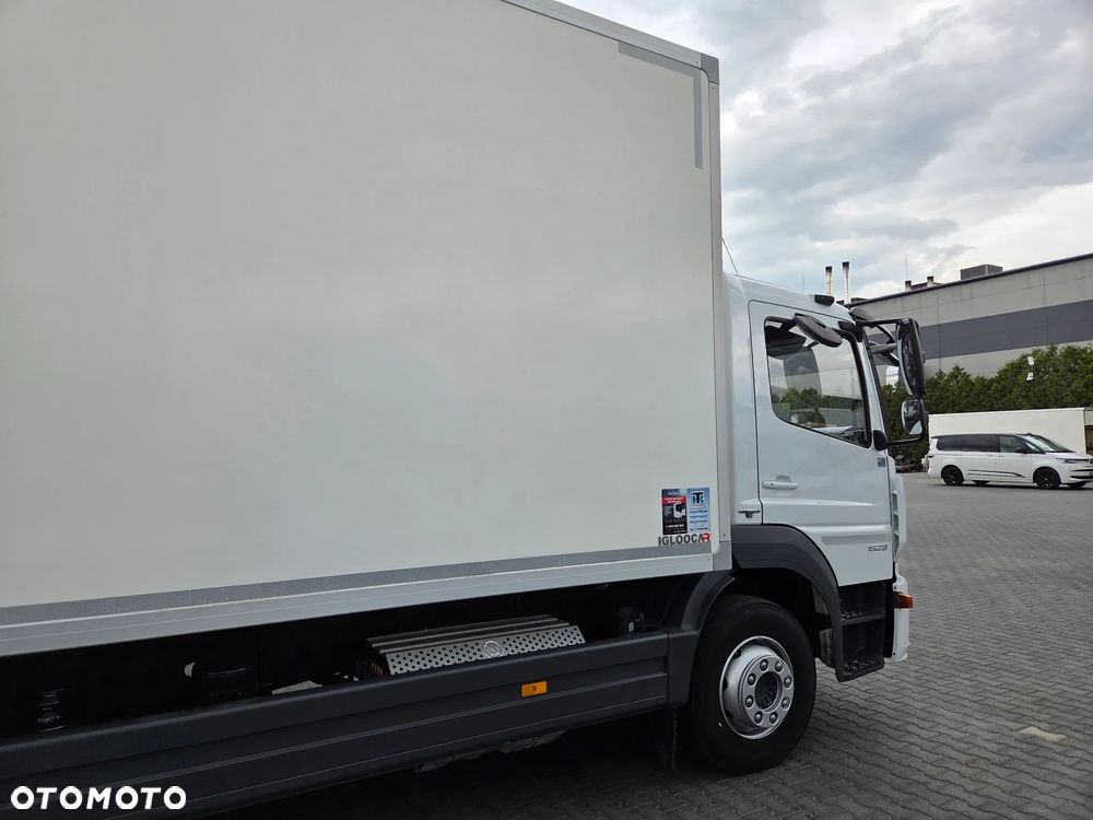 Mercedes-Benz Atego 1523 - 25