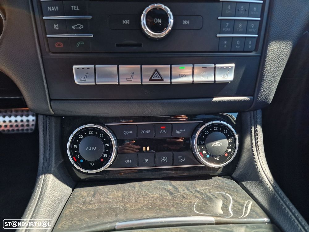 Mercedes-Benz CLS 250 (BT) d 4Matic 7G-TRONIC - 34