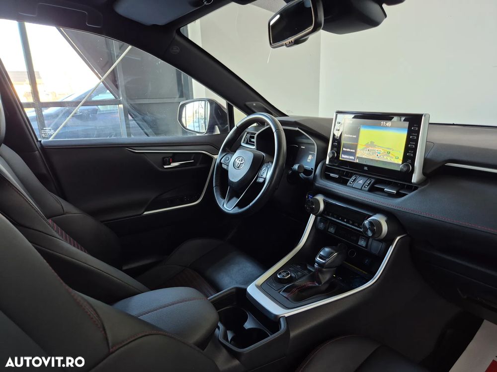 Toyota RAV4 Plug-in-Hybrid - 6