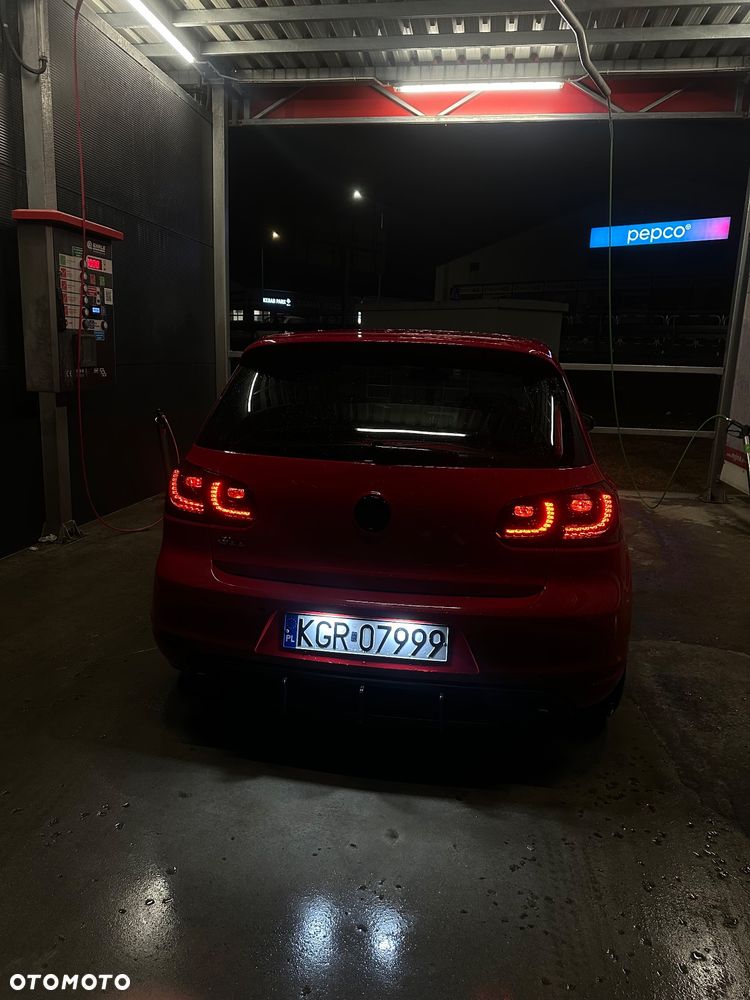 Volkswagen Golf - 15