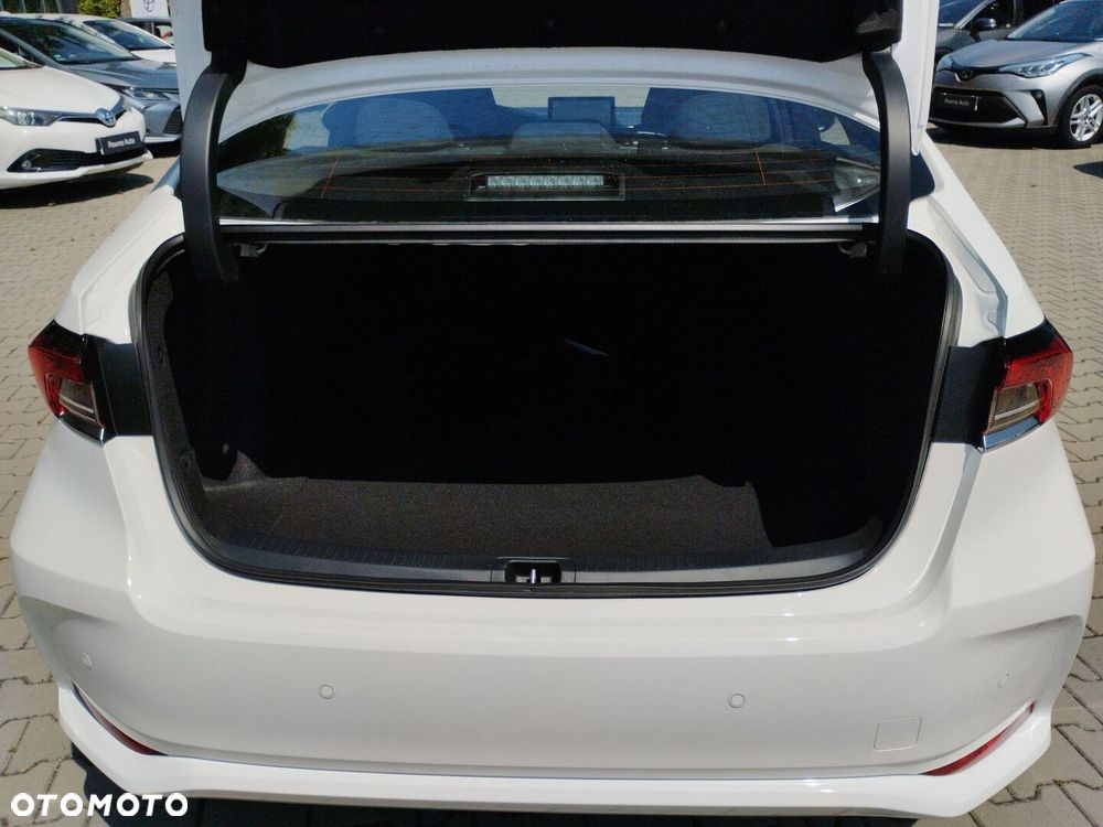 Toyota Corolla - 24
