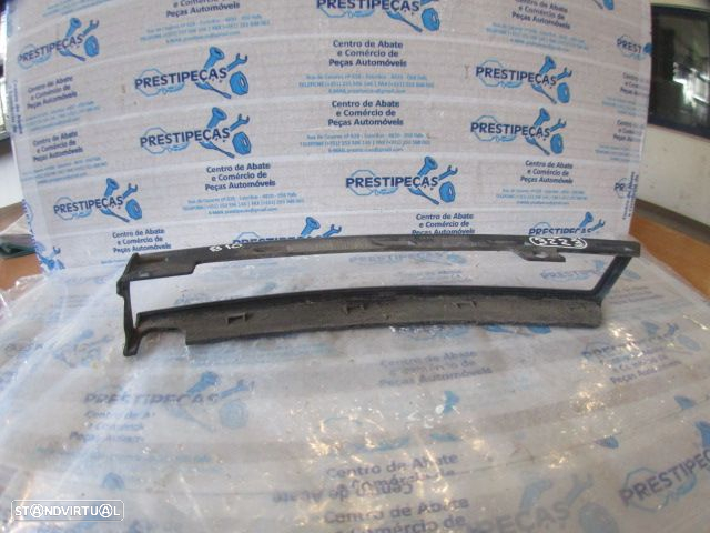 Grelha Friso 3C0807718 VW PASSAT 5 SW 3C 2007 2.0TDI 140CV 5P PRETO FD GRE PC FRT - 2