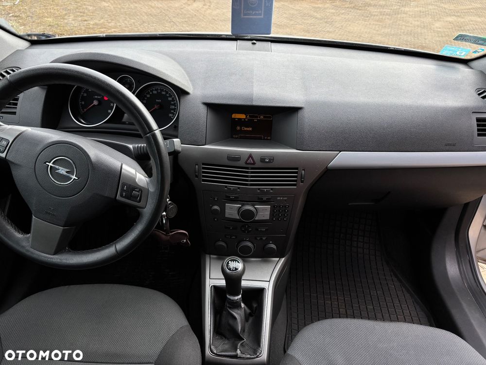 Opel Astra 1.4 NAVI - 7