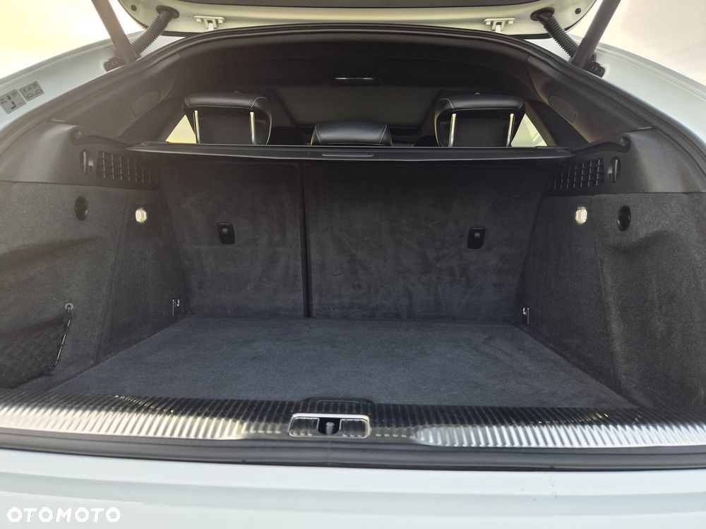 Audi Q3 35 TDI Quattro S tronic S line - 16
