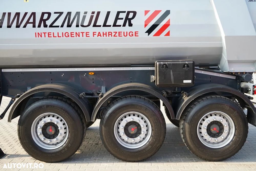 Schwarzmuller BASCĂ SCHWARZMULLER / 25 m³ / REMORCĂ DIN OȚEL / STANDARD / AXĂ RIDICATĂ / SAF - 17