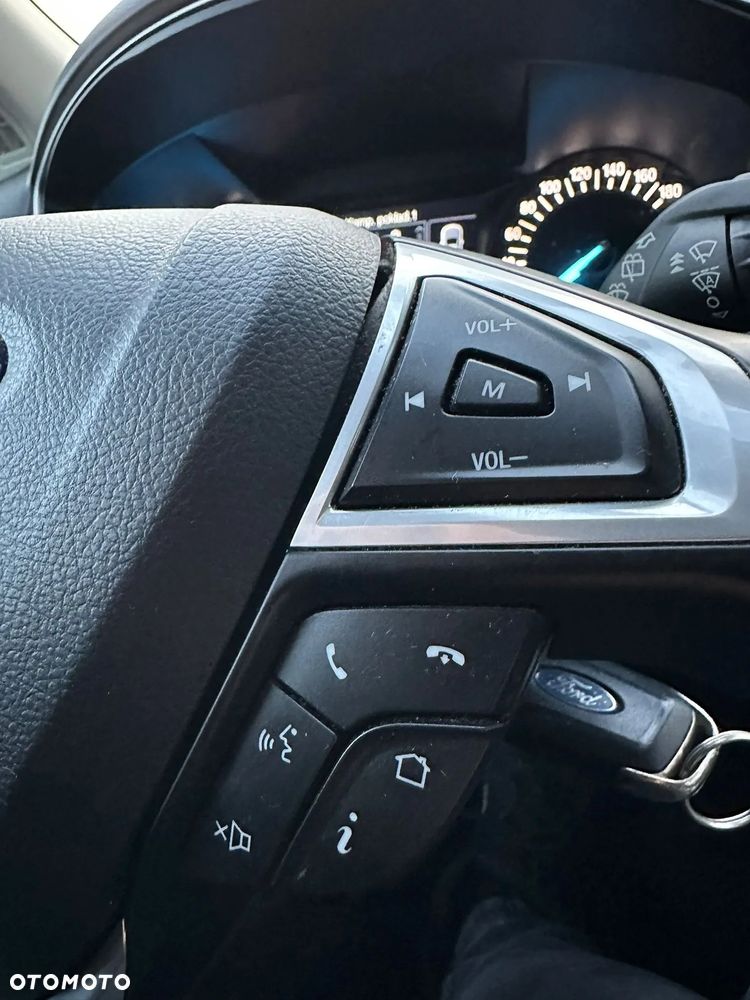 Ford Mondeo 2.0 TDCi Titanium - 16