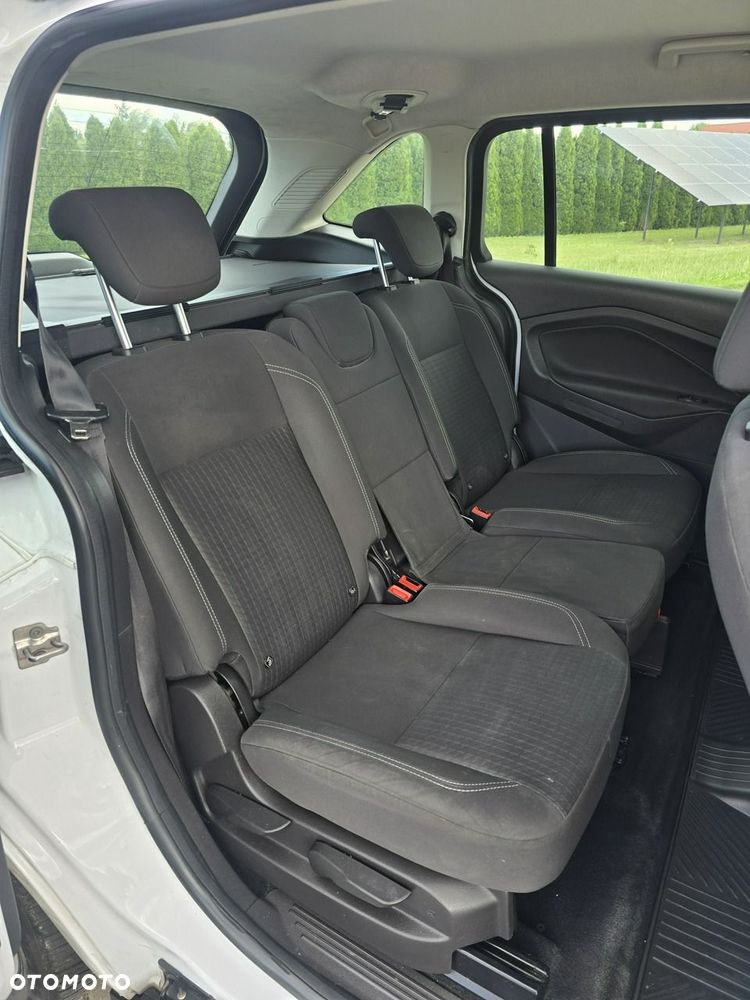 Ford Grand C-MAX - 20