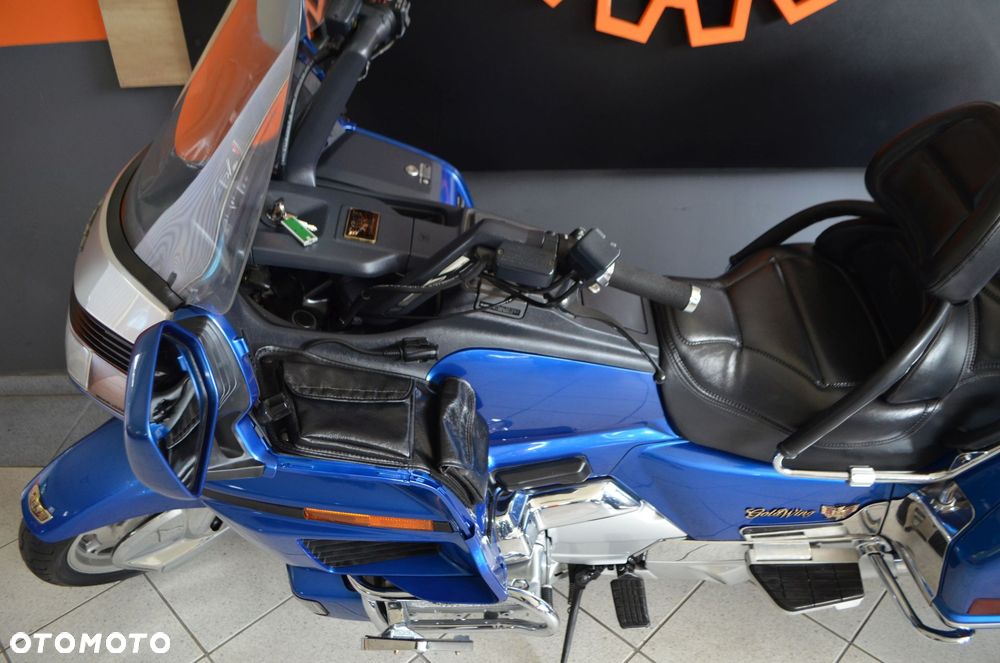 Honda GL - 22