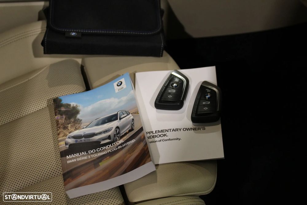 BMW 320 e Line Luxury Auto - 40