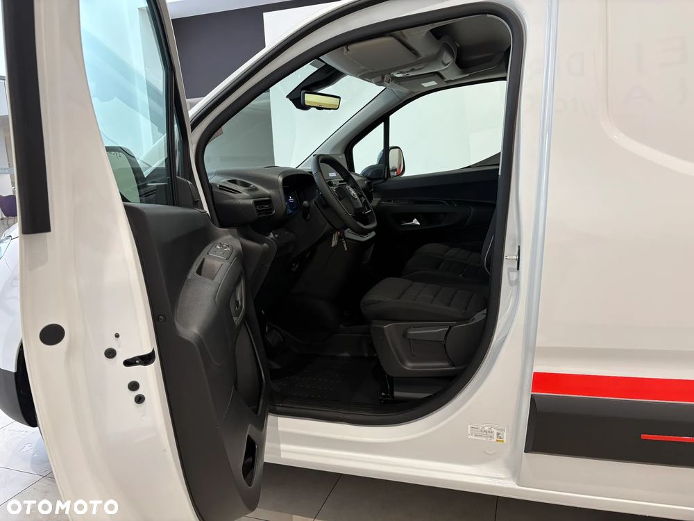 Citroën BERLINGO VAN M - 13