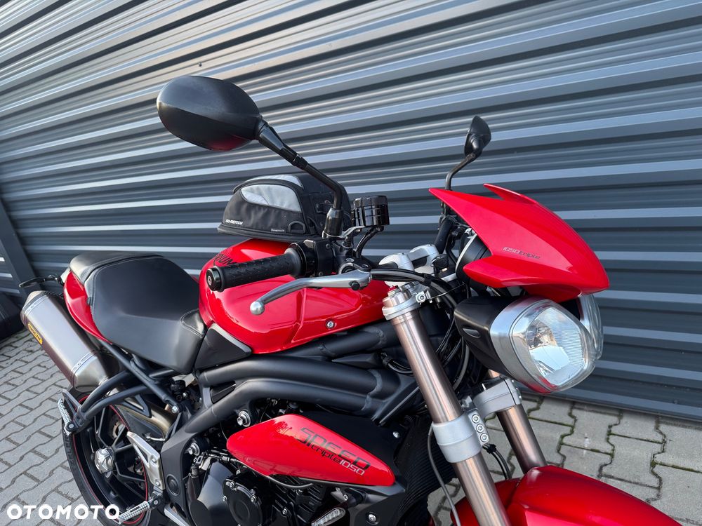 Triumph Speed Triple - 7