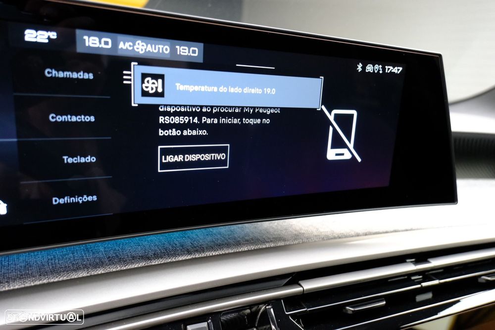 Peugeot 3008 1.2 Hybrid Allure e-DCS6 - 32