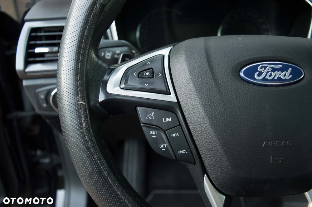 Ford Mondeo 2.0 TDCi Titanium PowerShift - 21