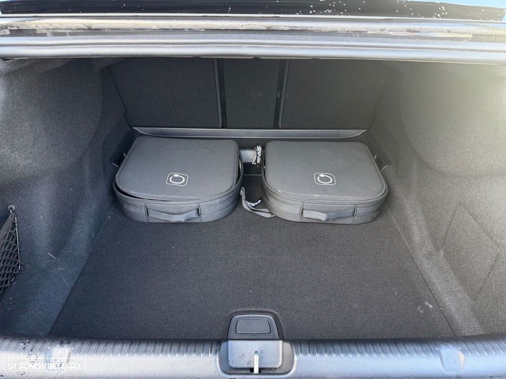 Mercedes-Benz EQE 350 - 13