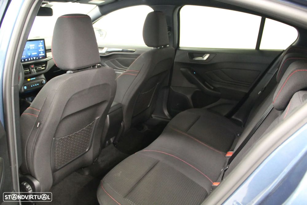 Ford Focus 1.0 EcoBoost MHEV ST-Line - 7