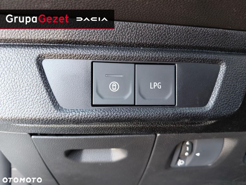 Dacia Sandero Stepway - 12