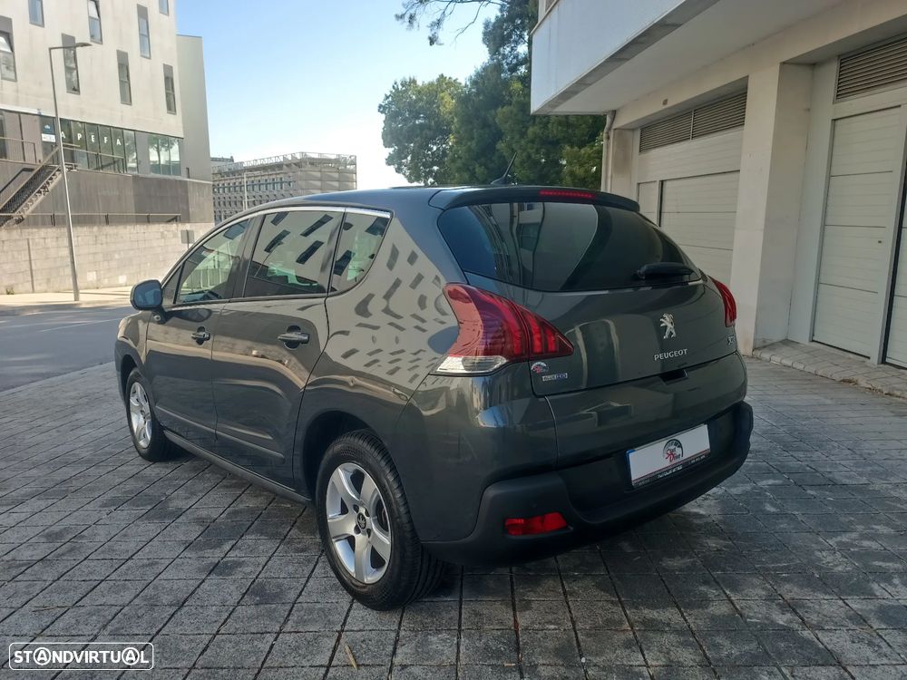 Peugeot 3008 1.6 BlueHDi Style EAT6 - 8