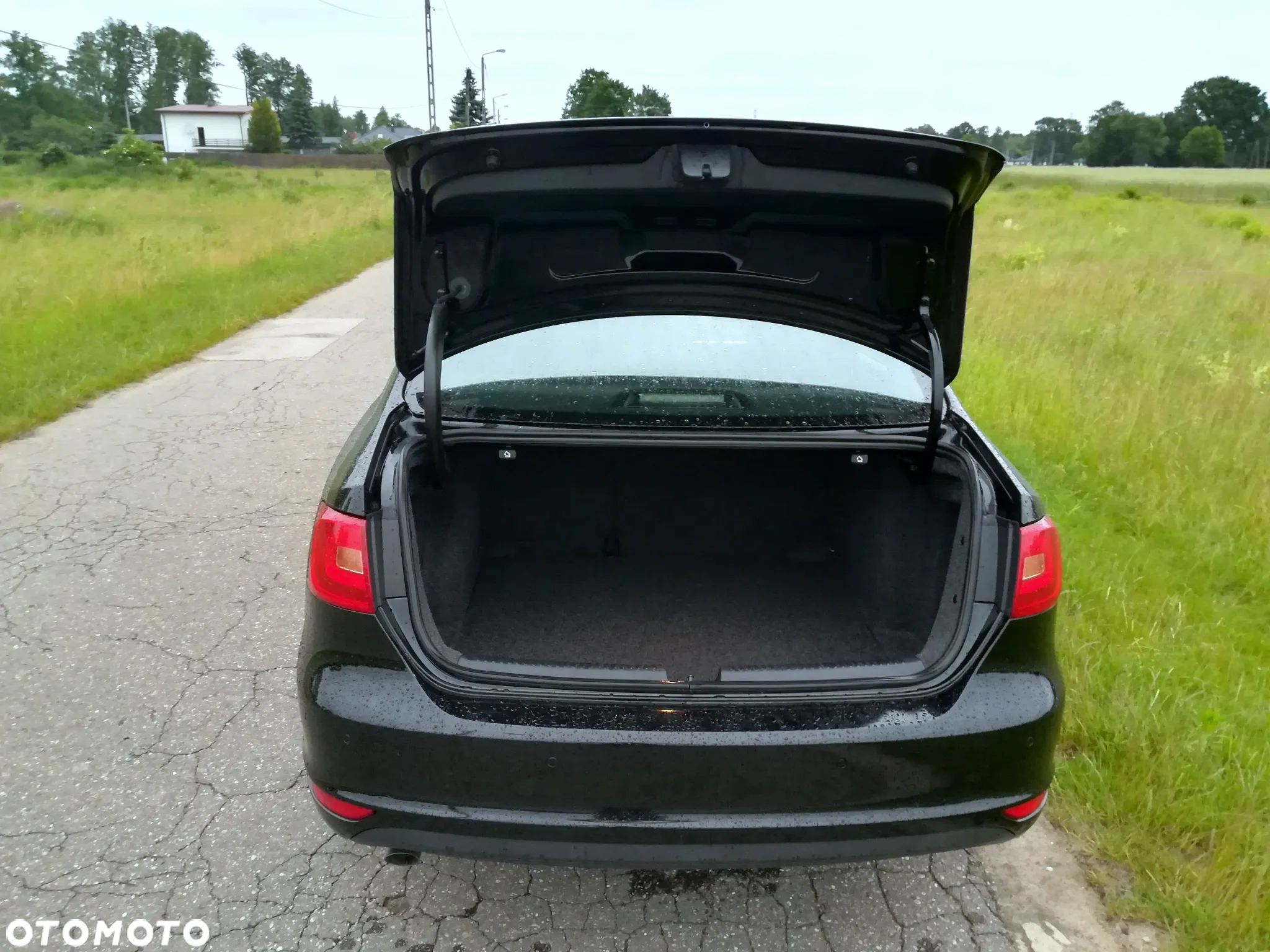 Volkswagen Jetta 1.6 TDI BMT Trendline - 8