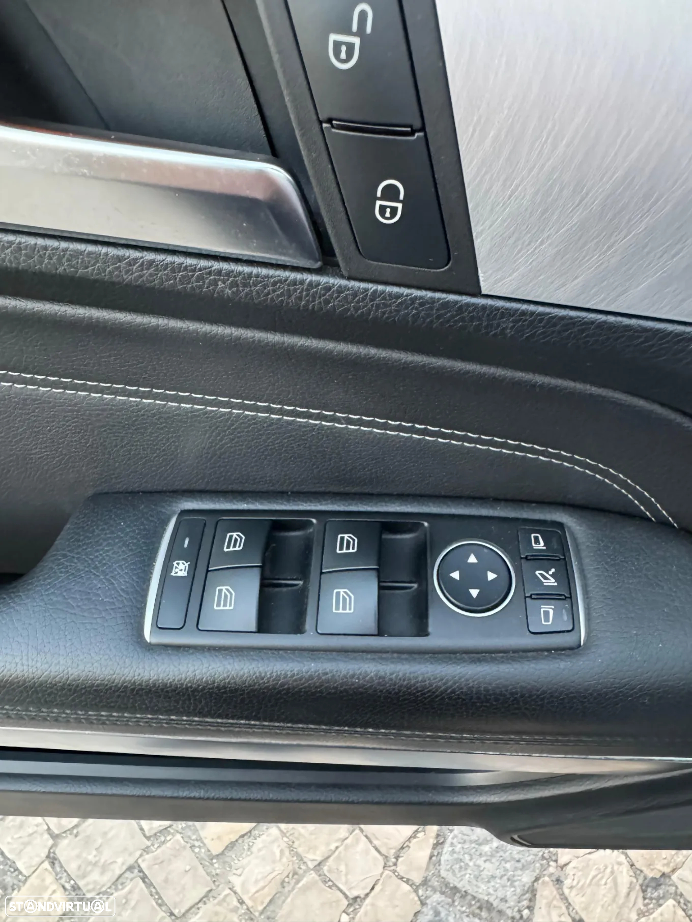 Mercedes-Benz E 220 BlueTEC Auto - 17