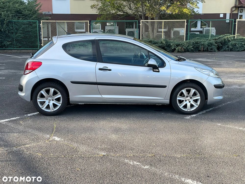 Peugeot 207 1.4 Presence - 7