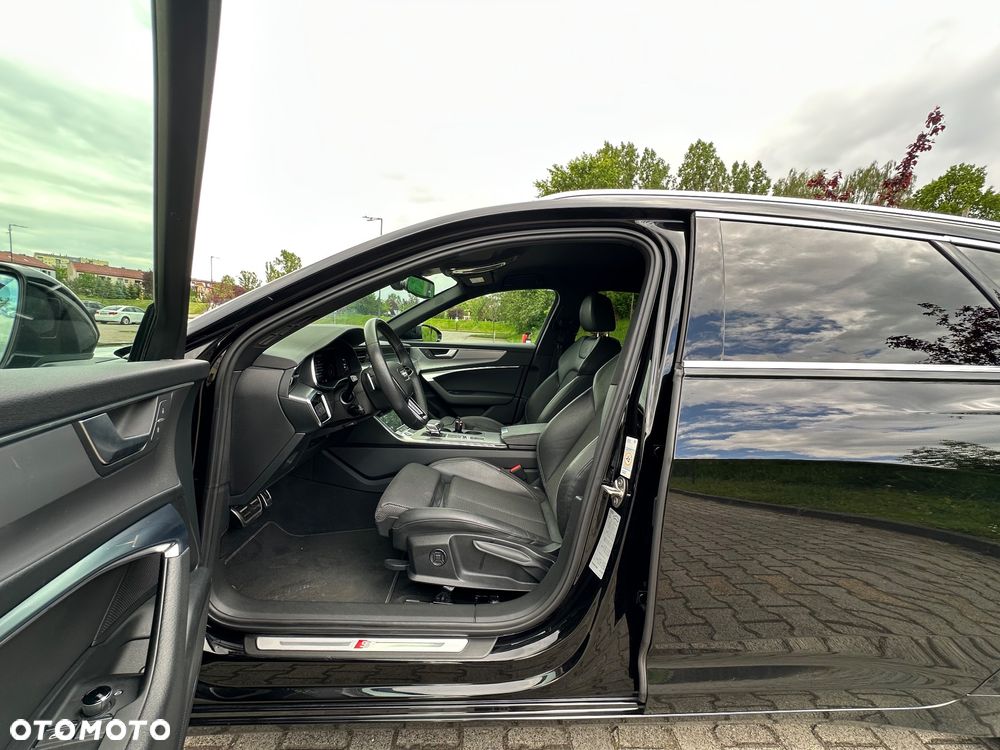Audi A6 Avant 40 TDI quattro S tronic S line - 27