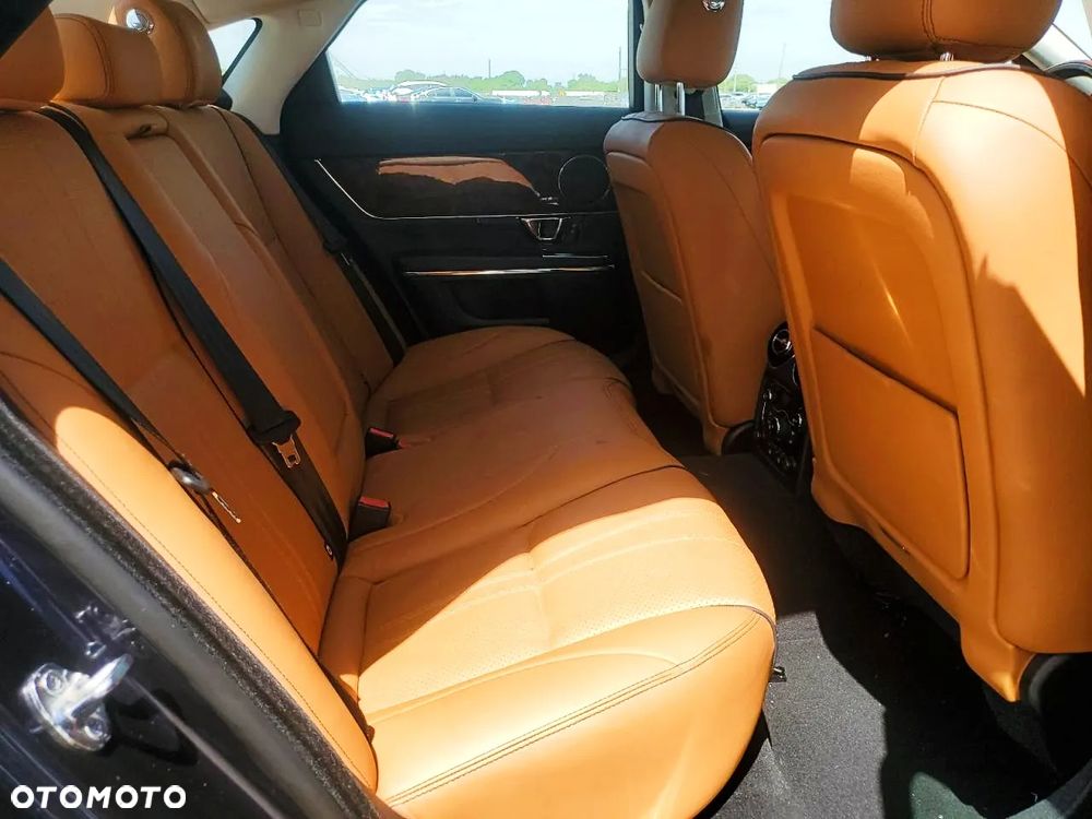 Jaguar XJ 3.0 V6 Kompressor AWD Langversion Portfolio - 10