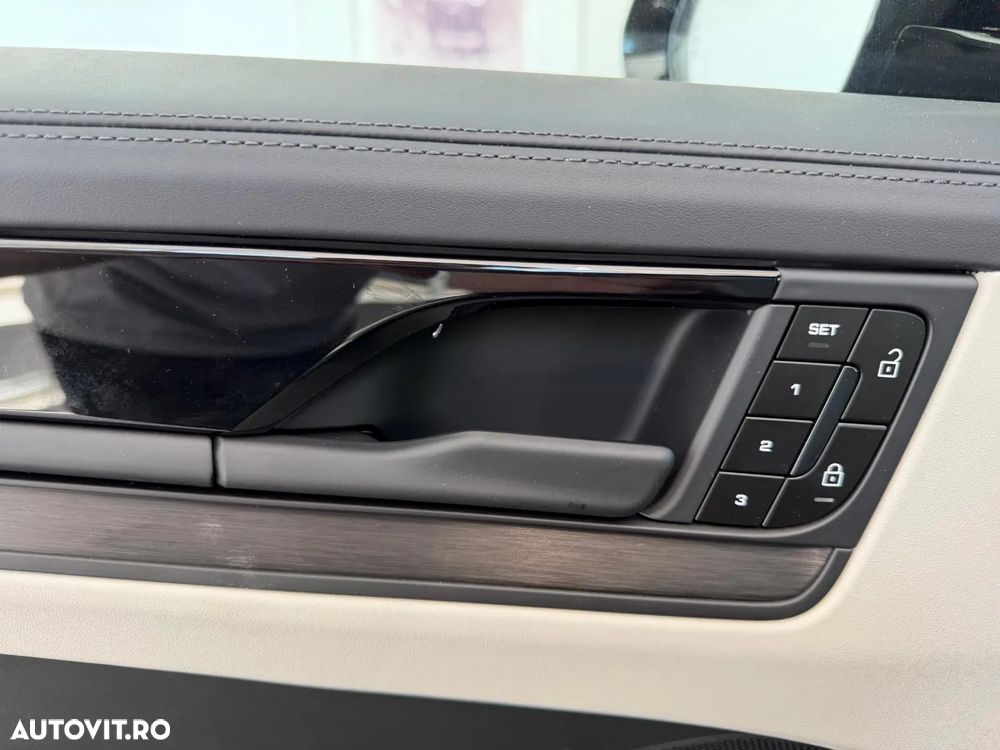Porsche Cayenne Coupe Tiptronic S Black Edition - 12