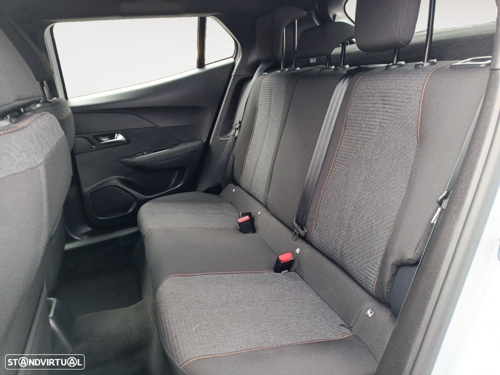 Peugeot 2008 1.2 PureTech Style - 13