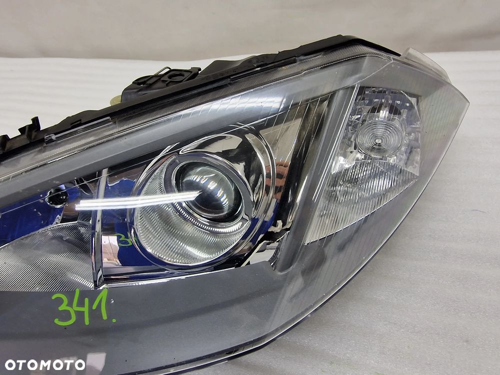 RENAULT MEGANE II 2 02- XENON LEWY LEWA LAMPA RPZEDNIA PRZÓD , NR 7701064023 , NR AUKCJI LL341 - 7
