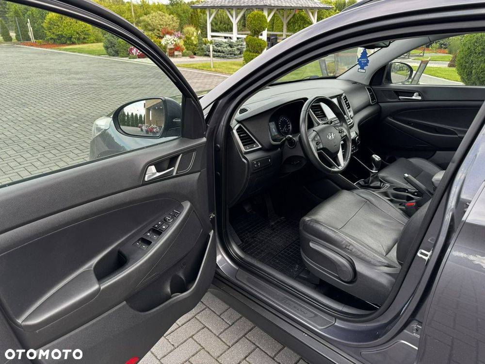 Hyundai Tucson blue 1.7 CRDi 2WD Advantage - 19