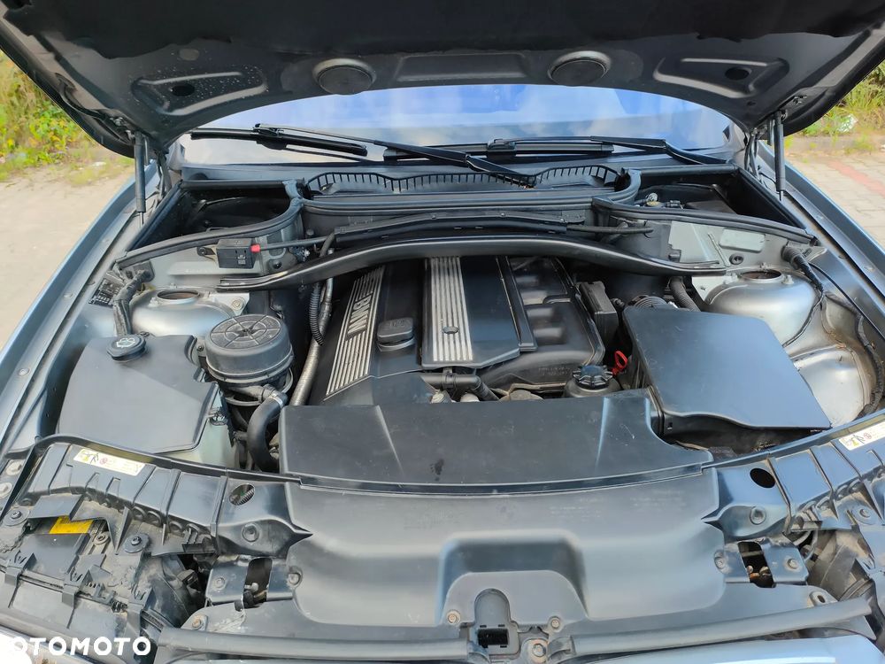 BMW X3 2.5i - 13