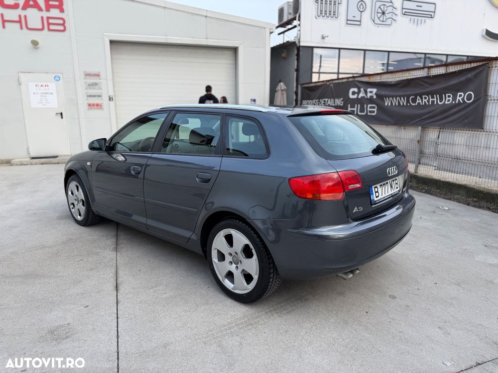 Audi A3 2.0 TDI Sportback DPF (DSG) S tronic Attraction - 3
