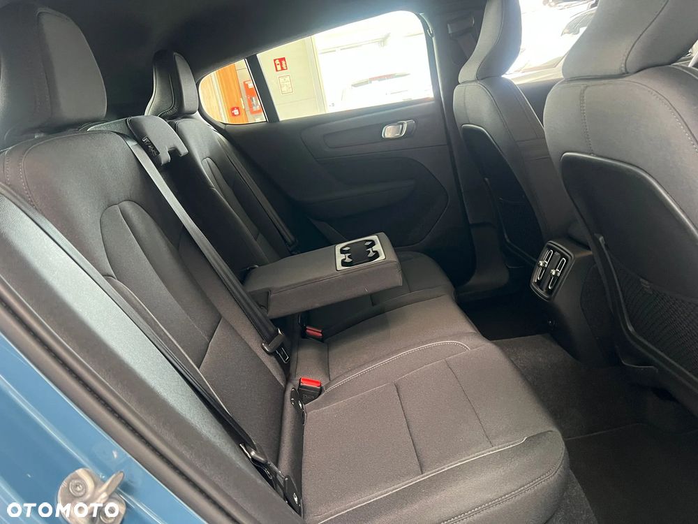 Volvo C40 Recharge Extended Range Plus - 25