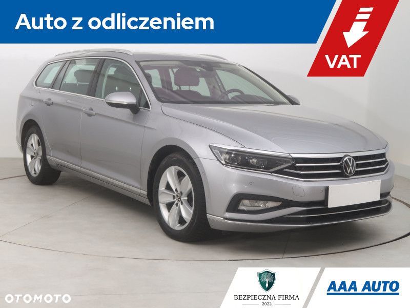 Volkswagen Passat Variant - 2