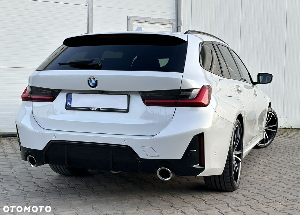 BMW Seria 3 320d xDrive M Sport sport - 9
