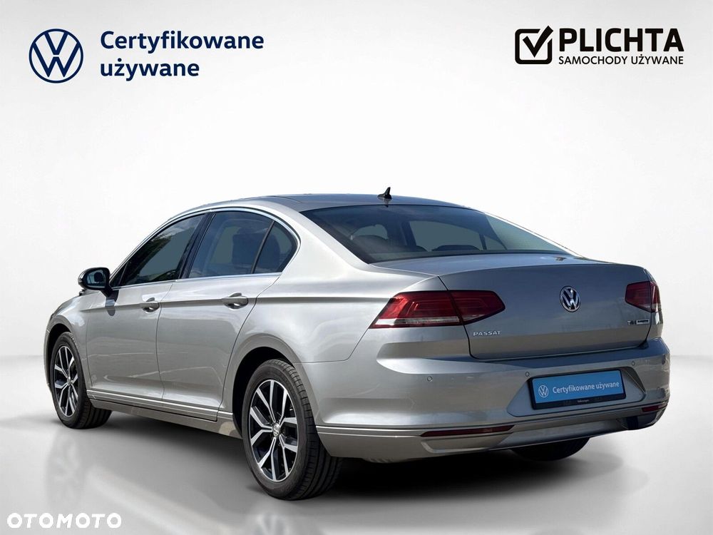Volkswagen Passat 1.4 TSI BMT ACT Comfortline - 4