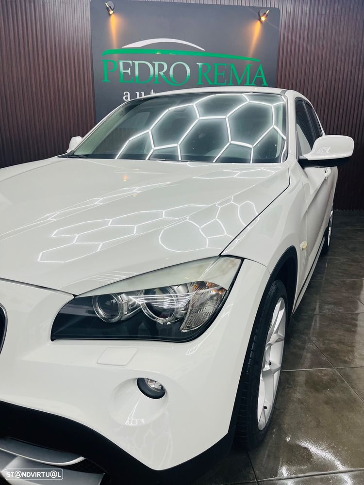 BMW X1 18 d xDrive Pack M - 13