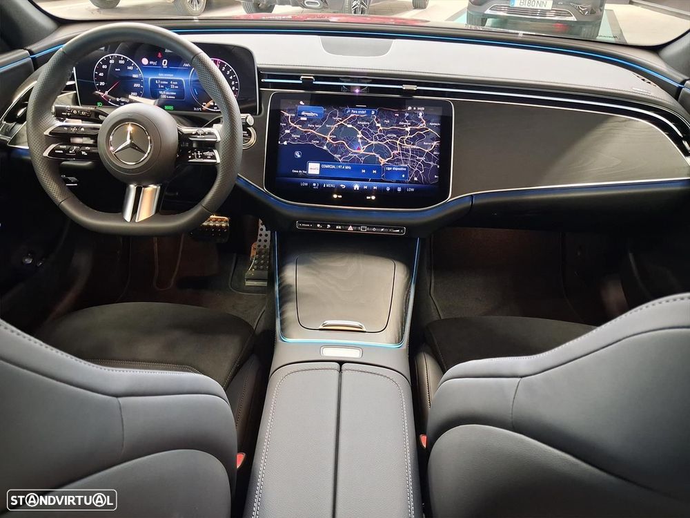 Mercedes-Benz E 300 Standard - 18