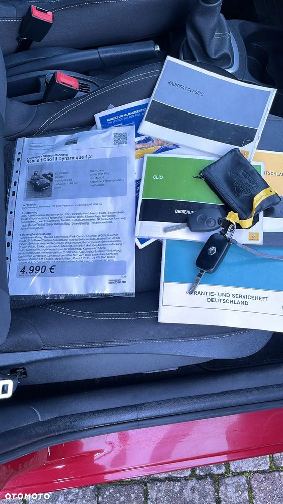 Renault Clio - 12